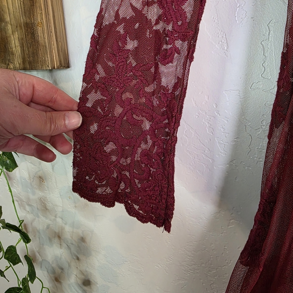 NEW Bohme Elegant Burgundy Lace Maxi Dress Size Small - Picture 9 of 12